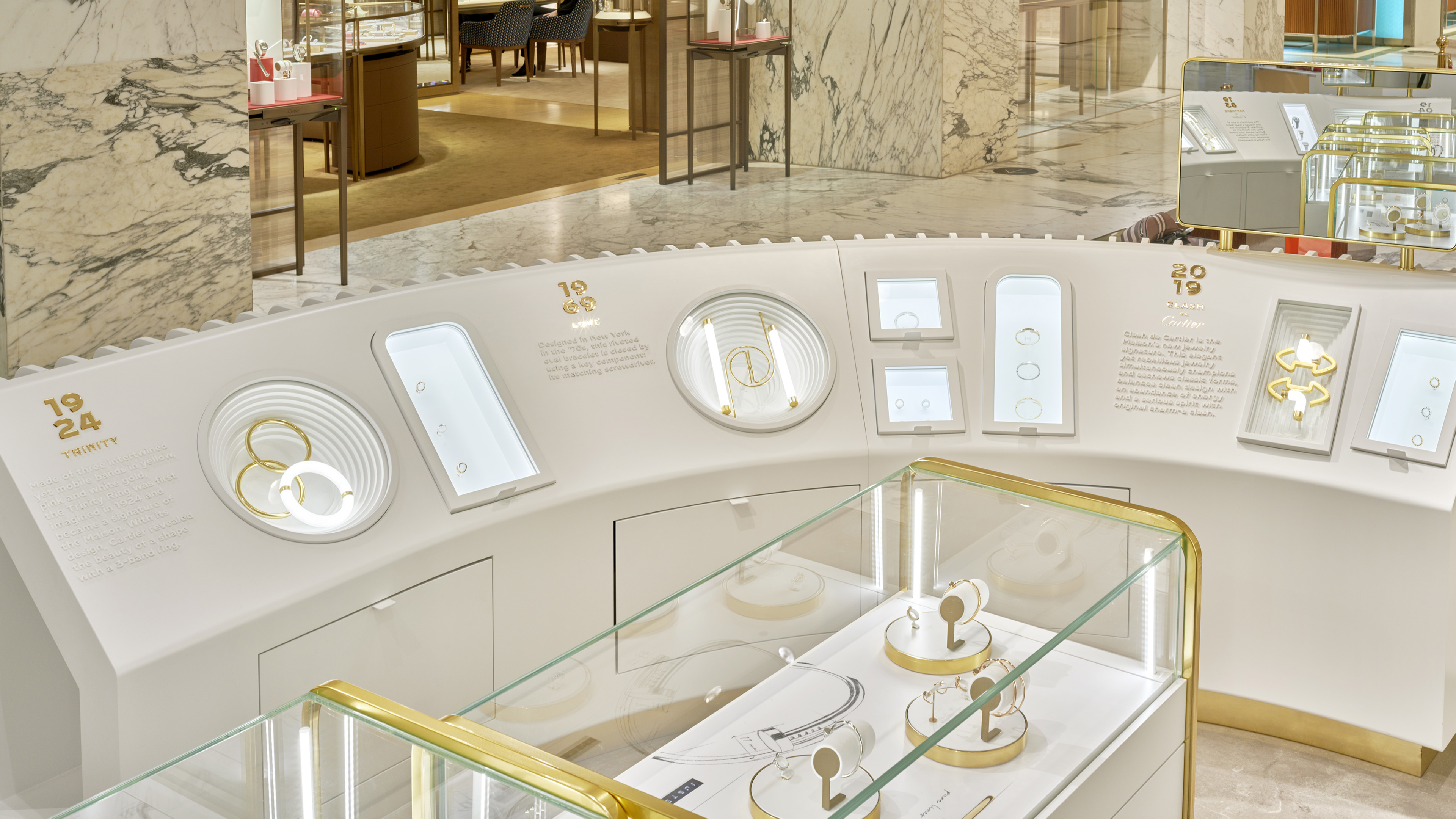Cartier Opens Elegant Boutique in Amsterdam – Visual Merchandising